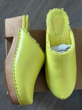 Charlotte Stone “Martino Puff” Shearling Platform clogs